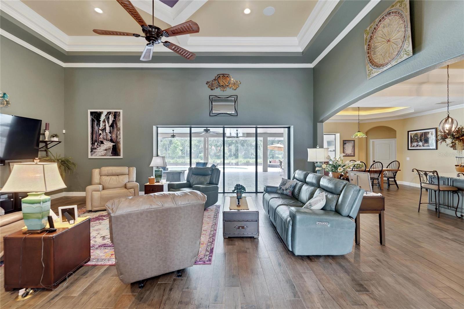 Image 24 of 87 For 304 Hawk Talon Drive