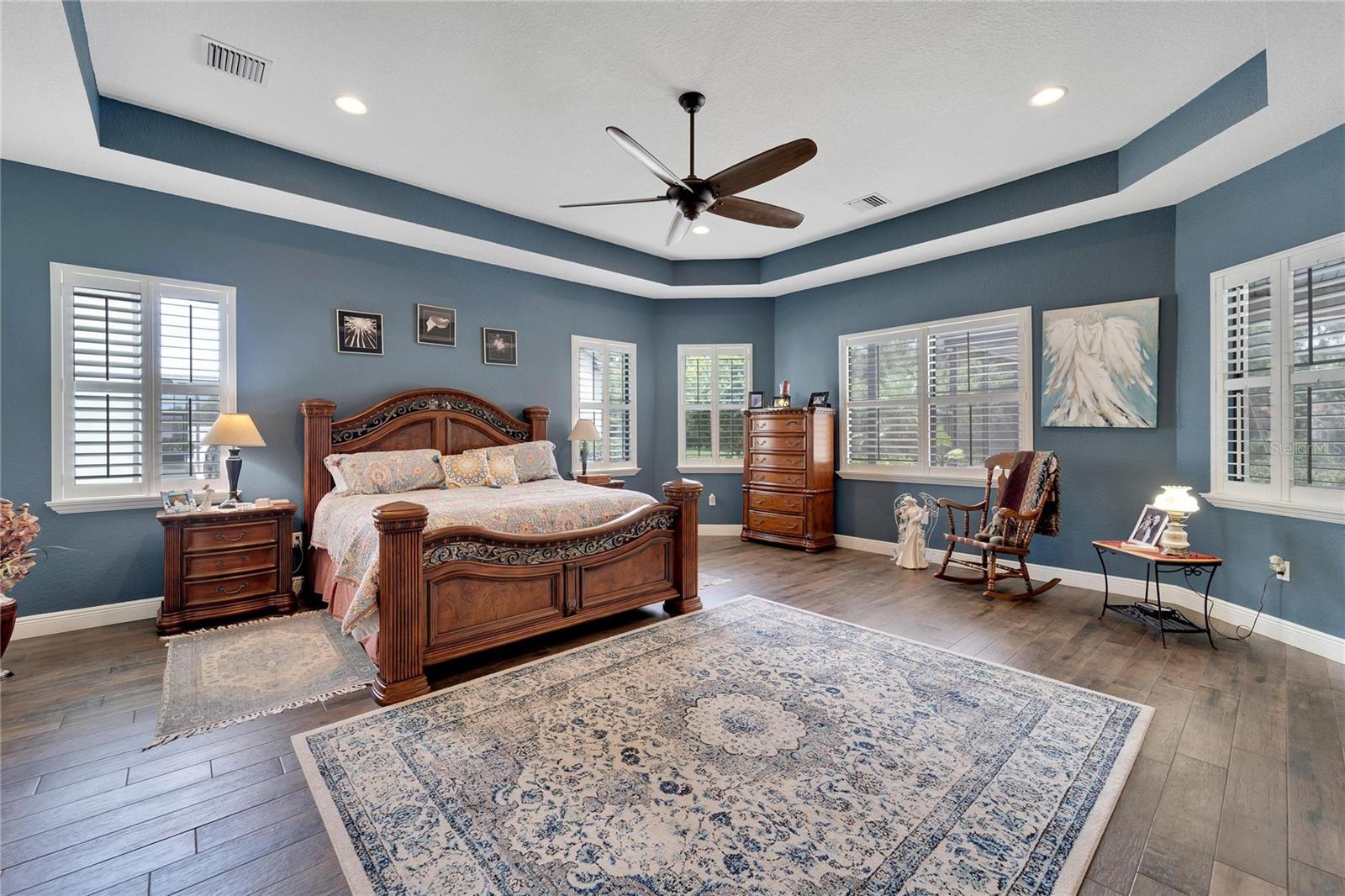 Image 29 of 87 For 304 Hawk Talon Drive