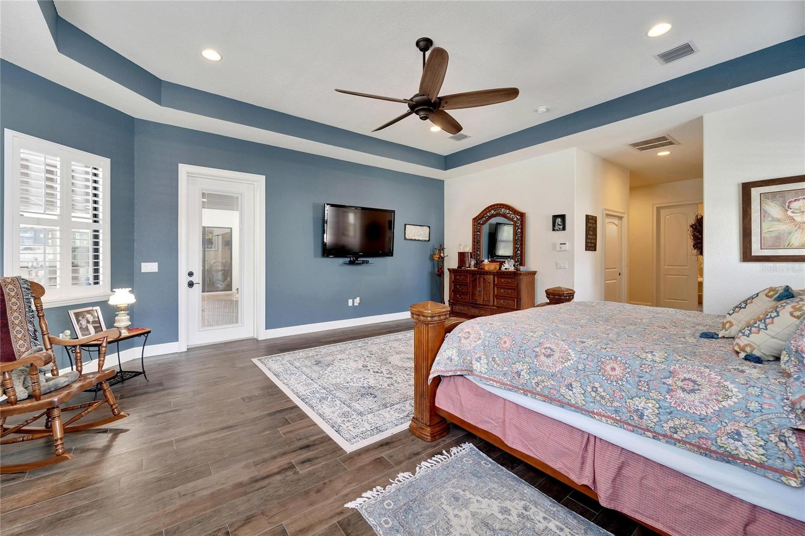 Image 30 of 87 For 304 Hawk Talon Drive