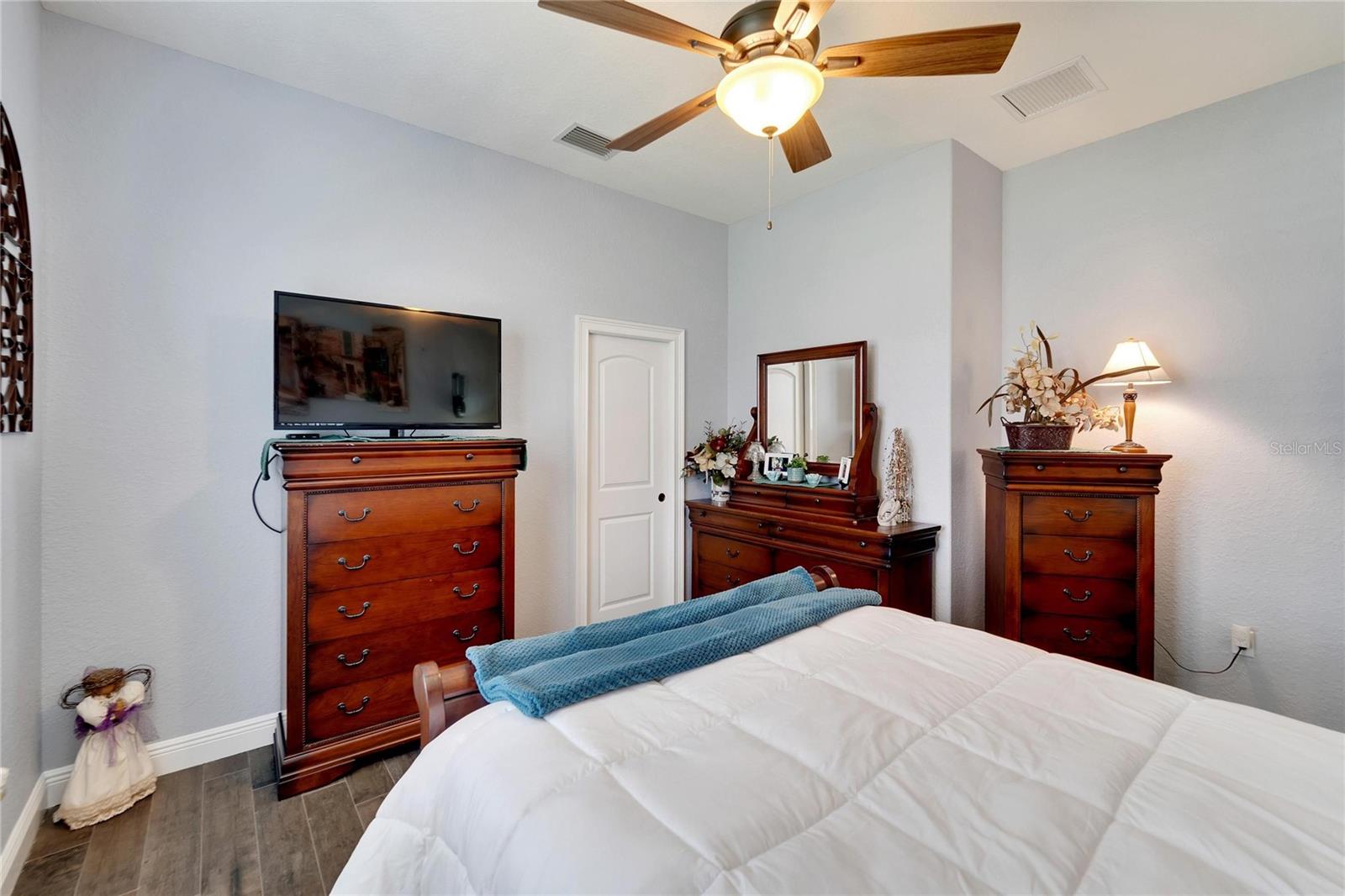 Image 49 of 87 For 304 Hawk Talon Drive