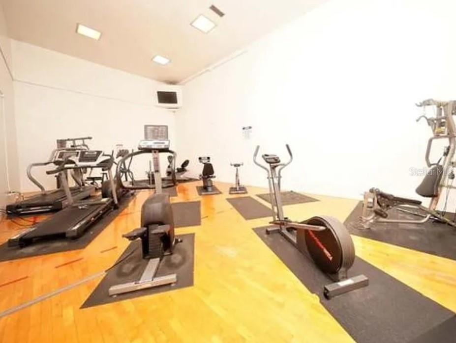 Image 21 of 22 For 1400 Gandy Boulevard N 512