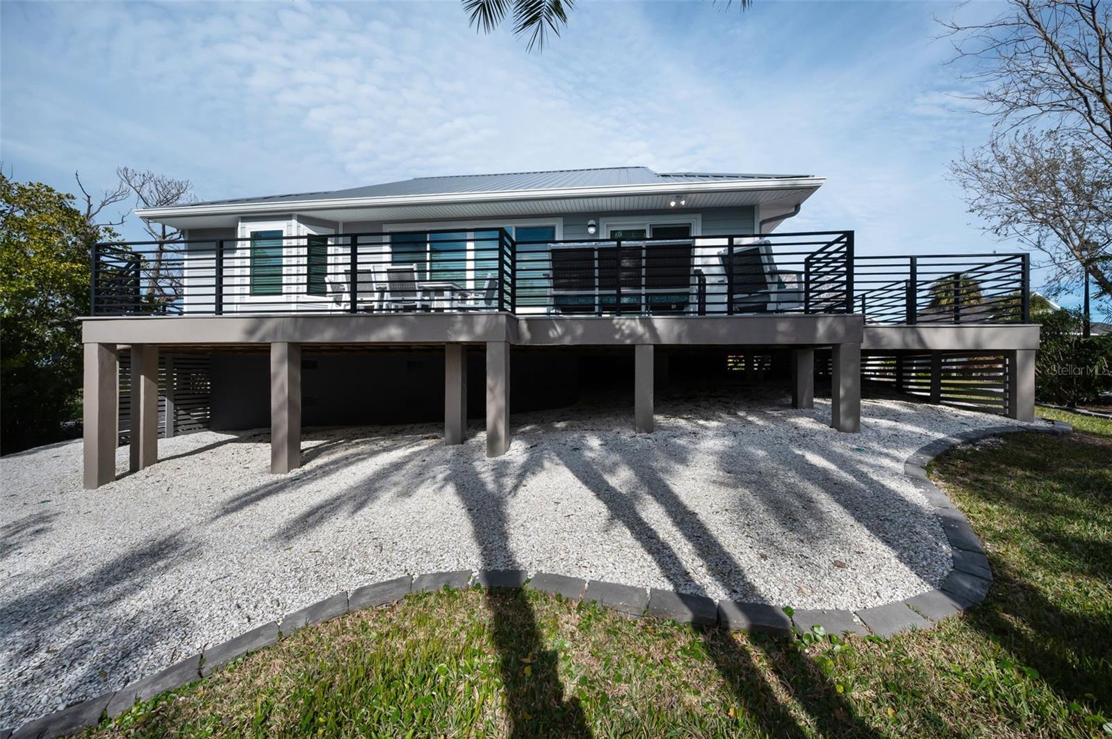 Image 15 of 32 For 1014 Teal Pointe