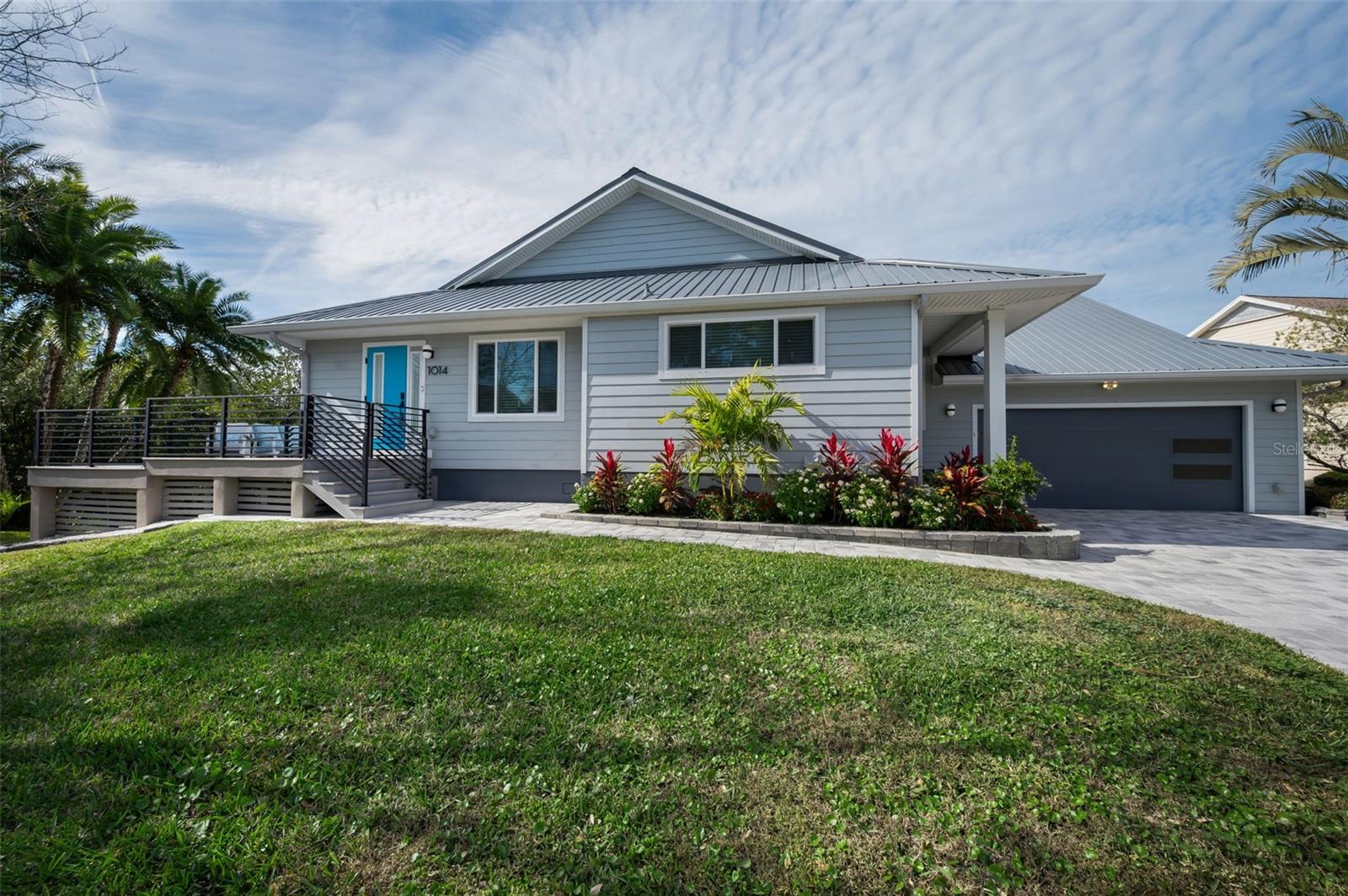 Image 3 of 32 For 1014 Teal Pointe