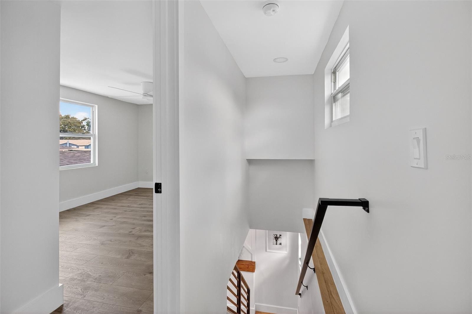 Image 32 of 42 For 651 20th Street Nw