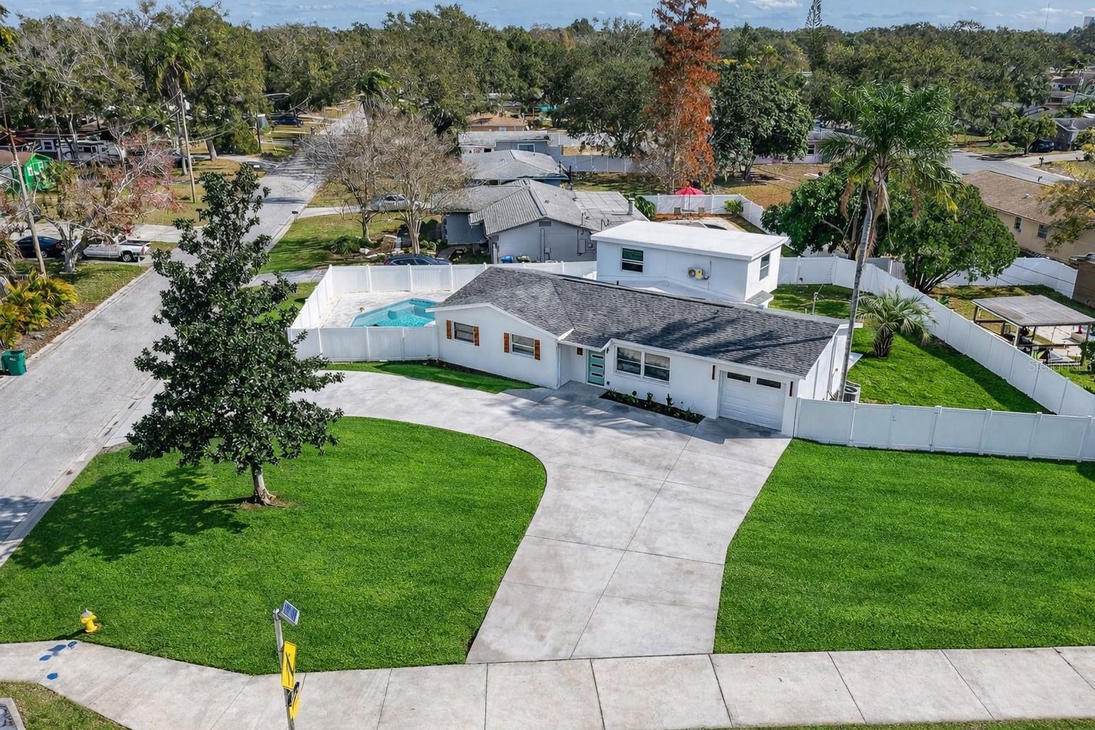 Image 37 of 42 For 651 20th Street Nw