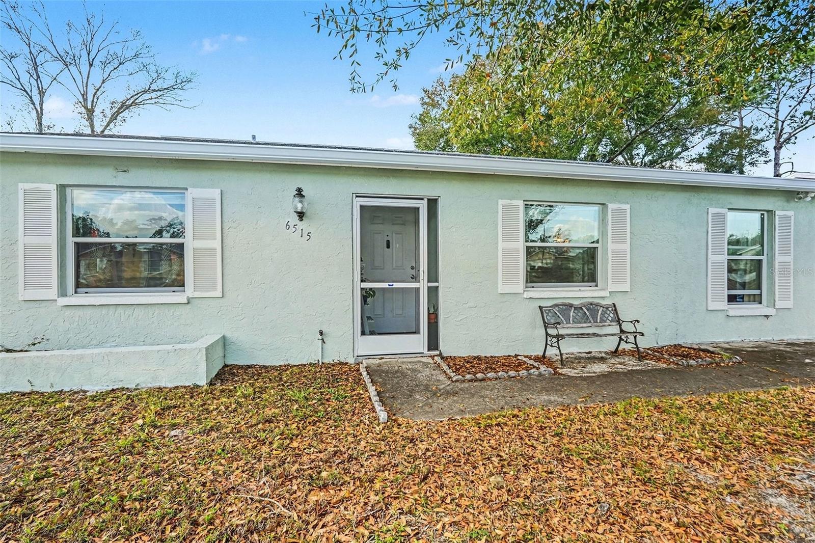 Image 4 of 22 For 6515 Spanish Moss Circle