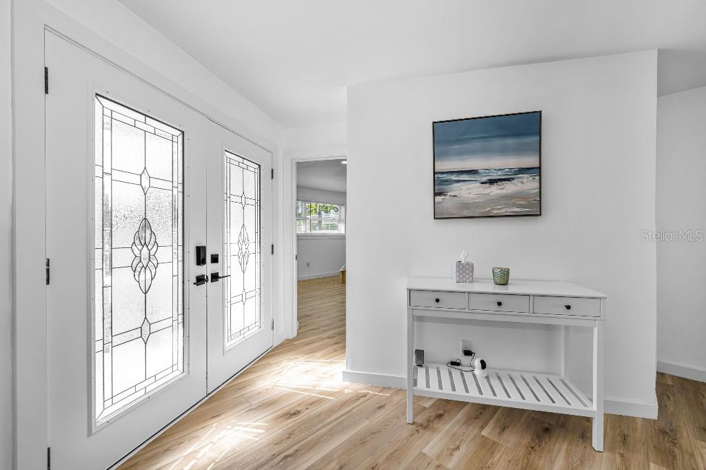 Image 4 of 35 For 60 Kipling Plaza