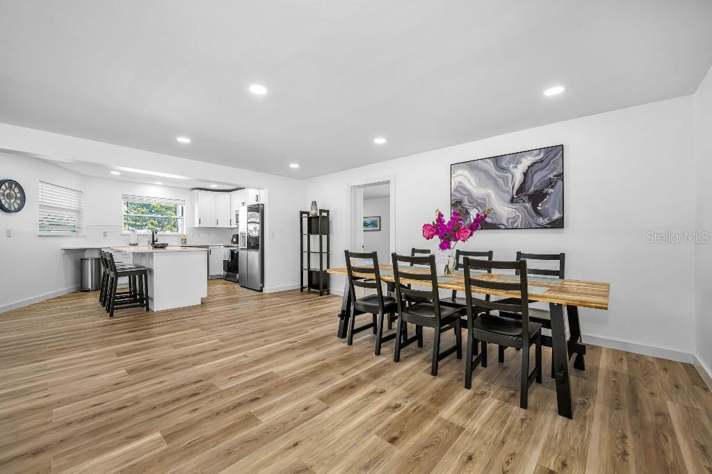 Image 9 of 35 For 60 Kipling Plaza