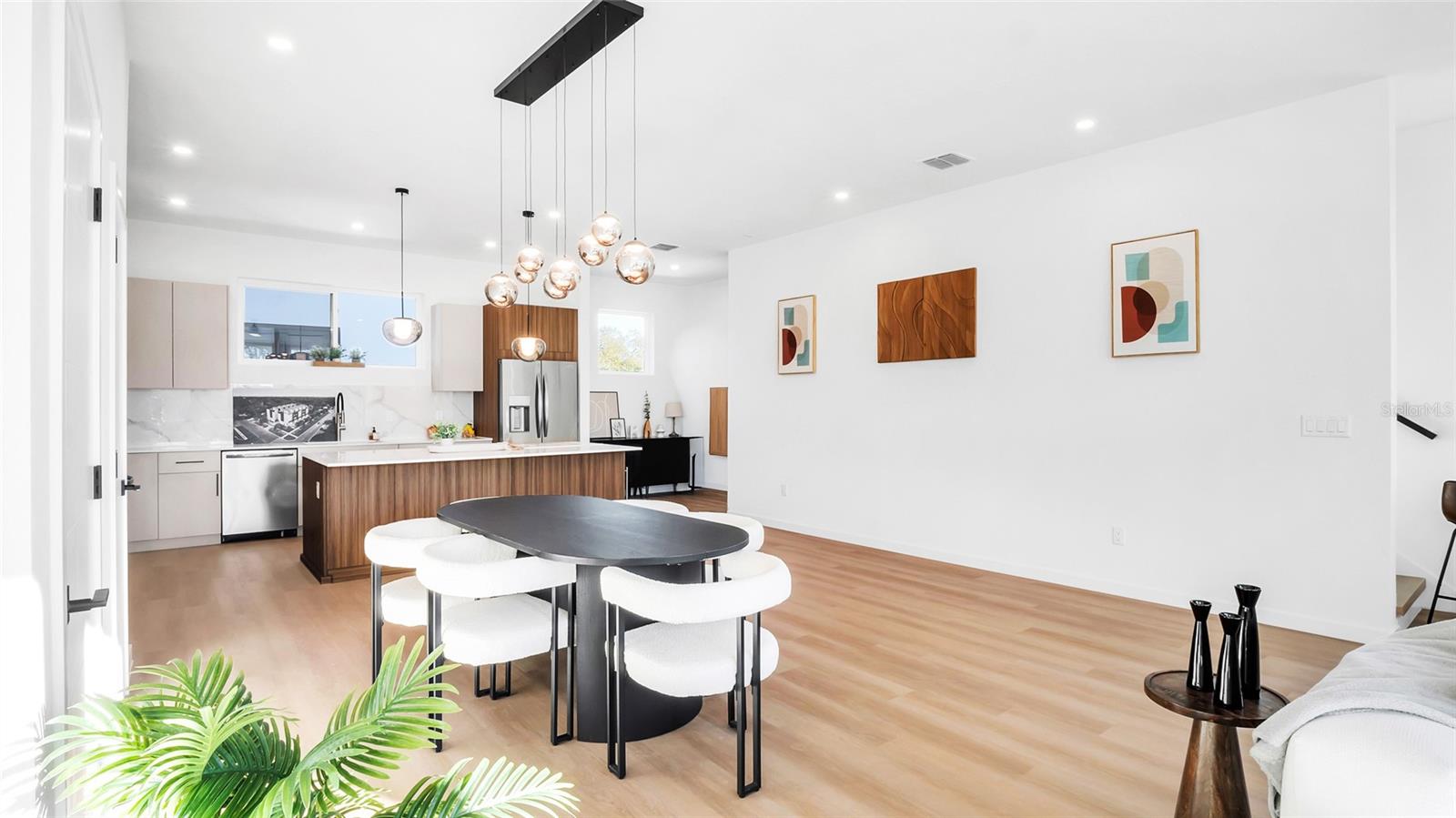 Image 17 of 43 For 2108 4th Street S