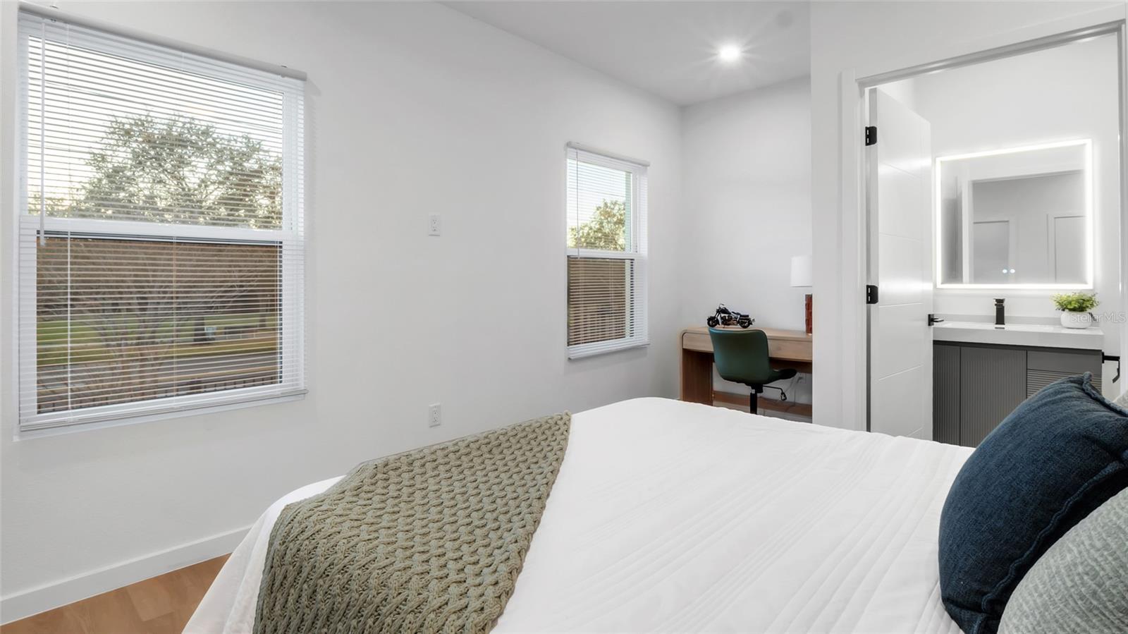 Image 7 of 43 For 2108 4th Street S