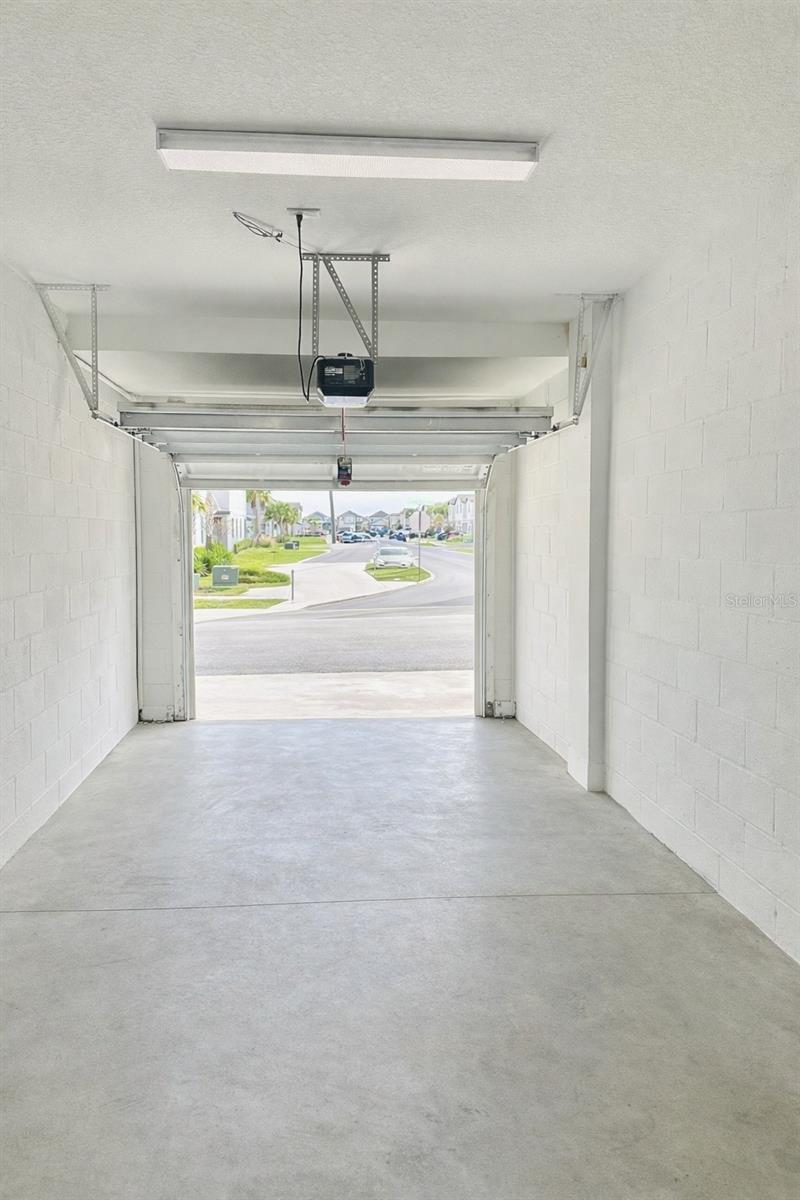 Image 14 of 16 For 8271 Corner Pine Way