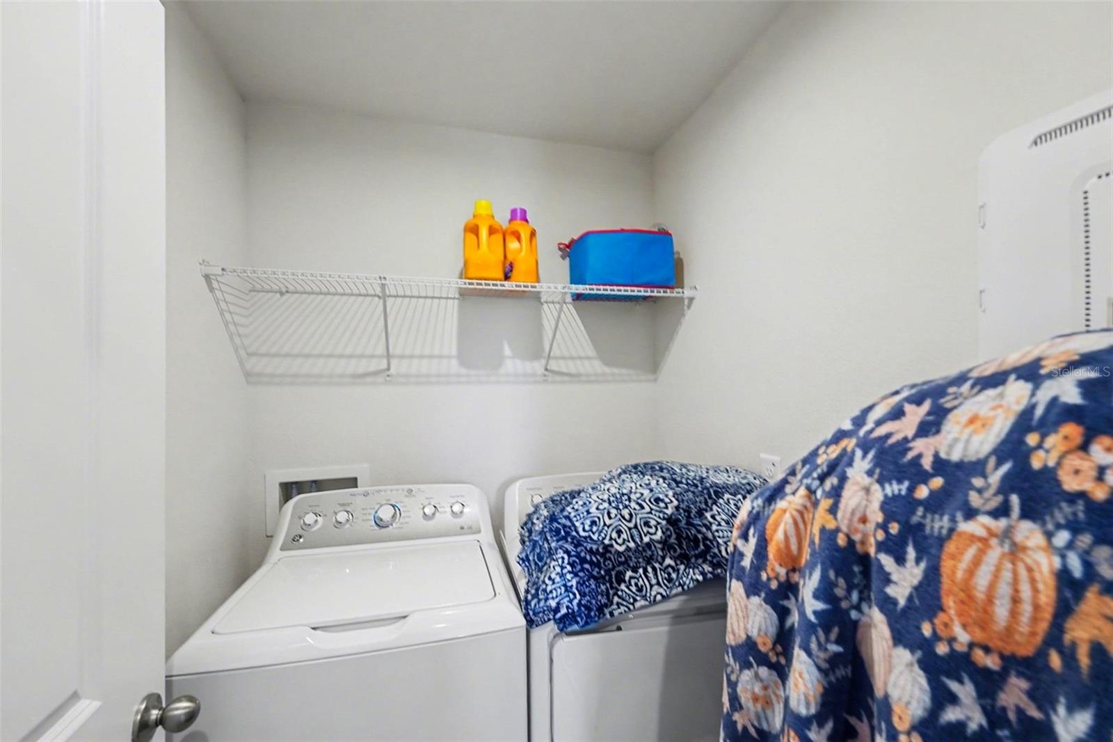 Image 28 of 31 For 2230 Branding Iron Court