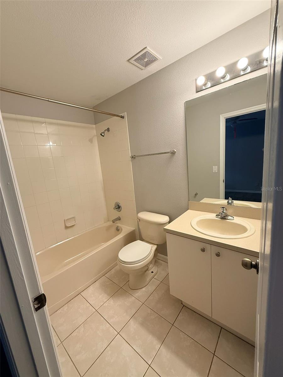 Image 27 of 38 For 10918 Winter Crest Drive