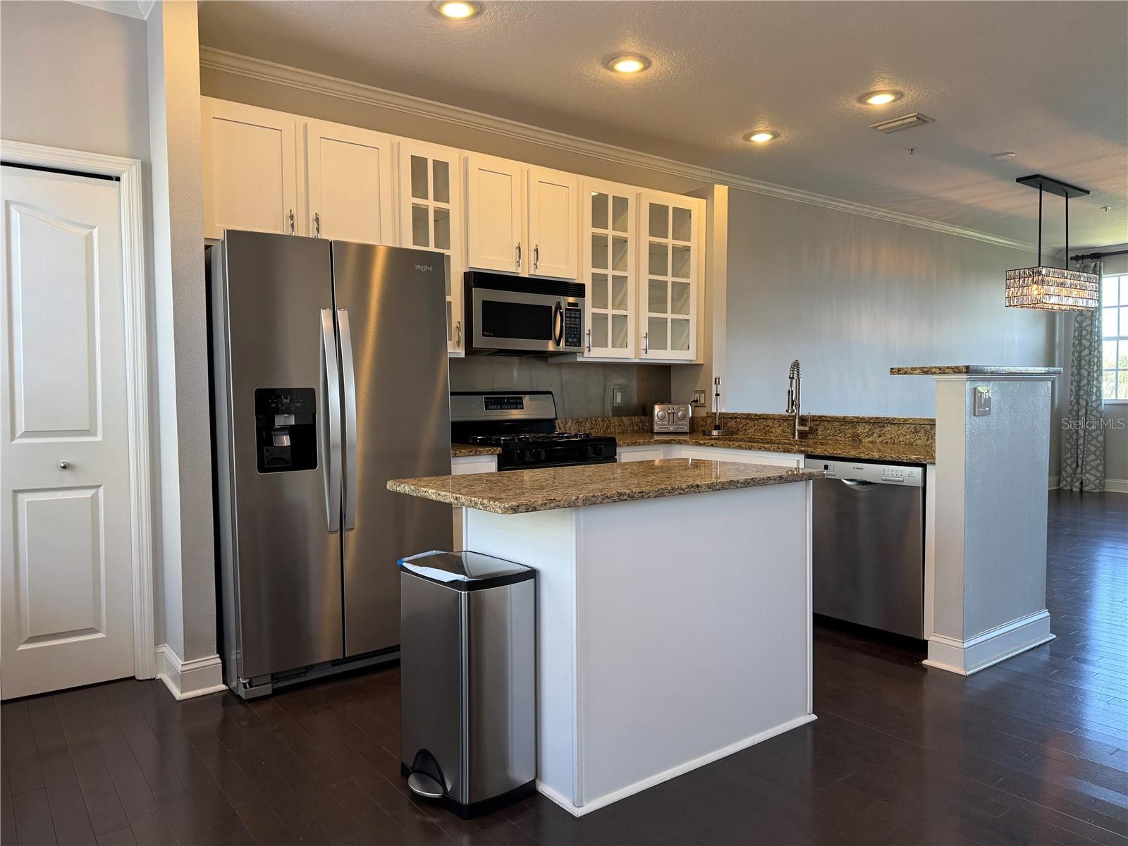 Image 12 of 75 For 1420 Harbour Walk Road