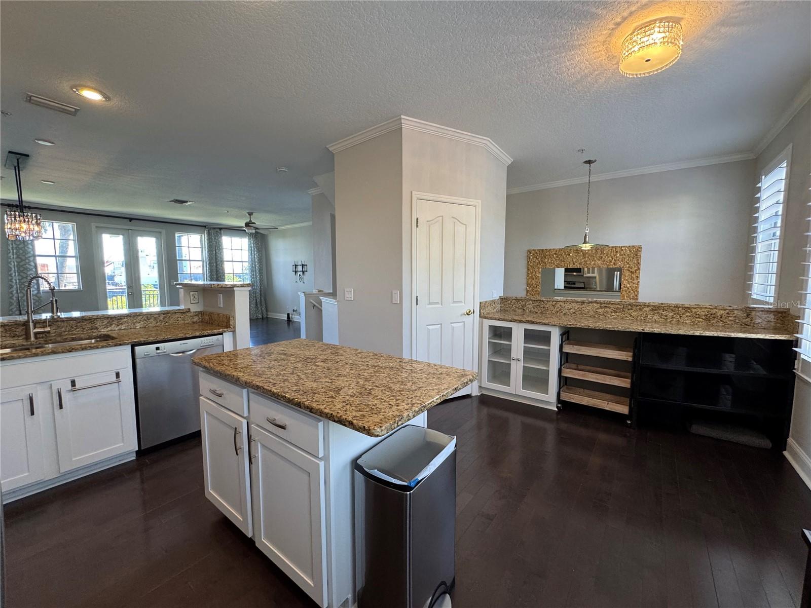 Image 15 of 75 For 1420 Harbour Walk Road