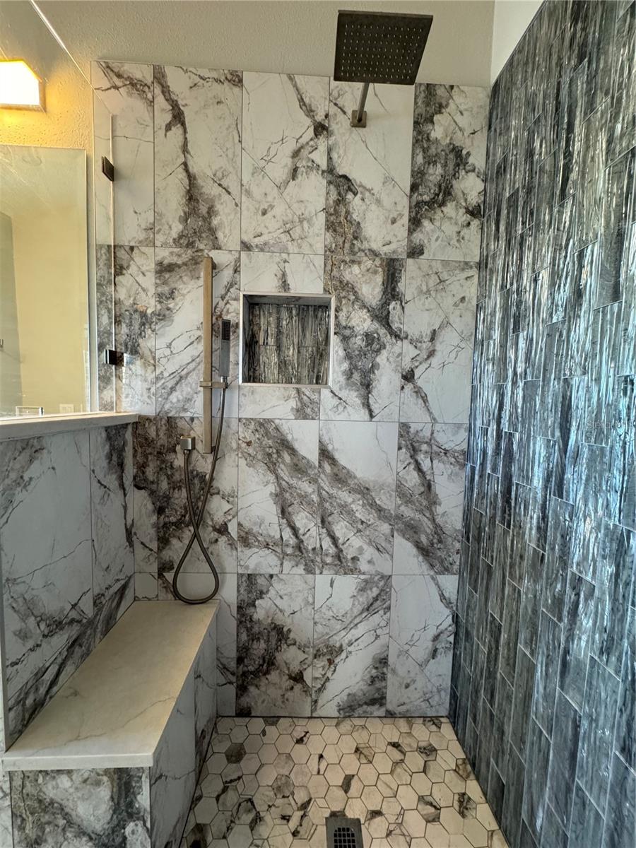 Image 38 of 75 For 1420 Harbour Walk Road