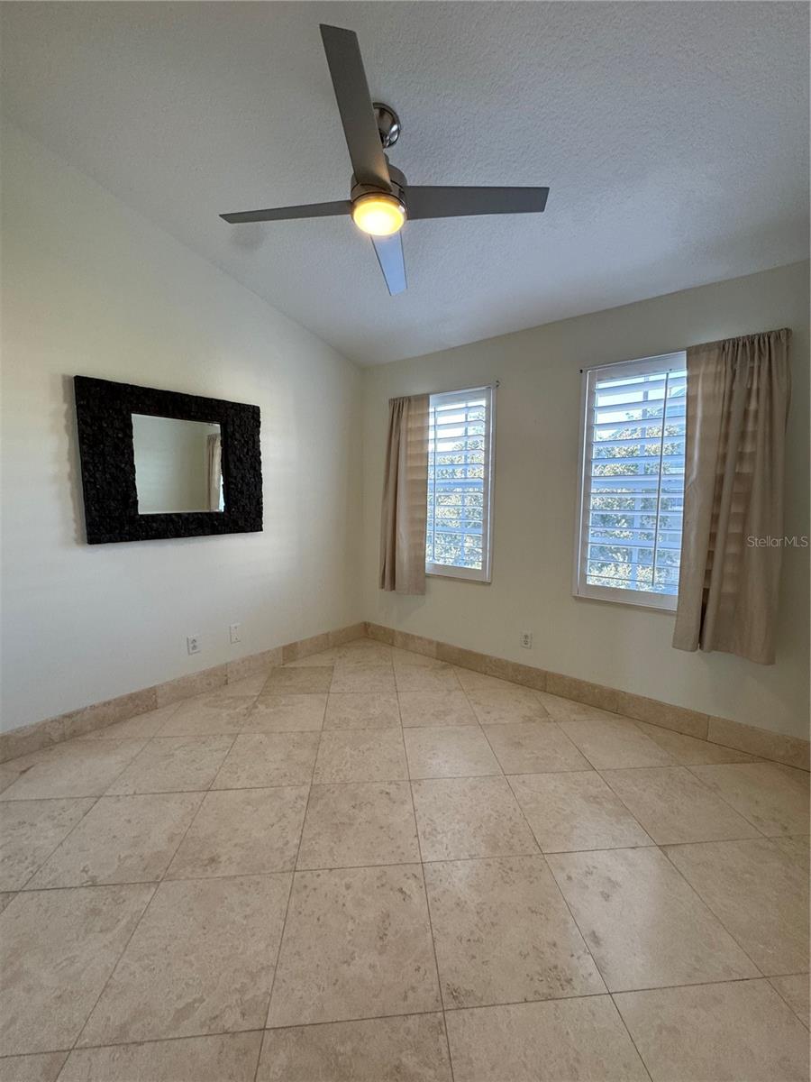 Image 48 of 75 For 1420 Harbour Walk Road