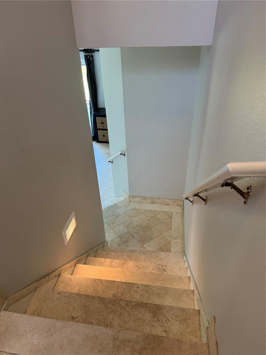 Image 50 of 75 For 1420 Harbour Walk Road