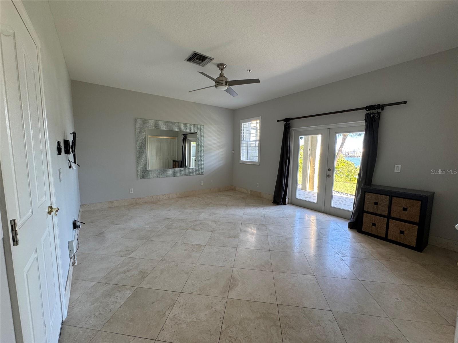 Image 51 of 75 For 1420 Harbour Walk Road