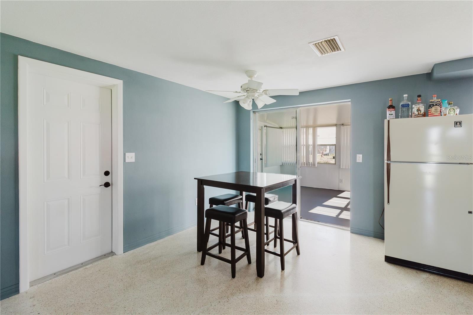 Image 10 of 35 For 1548 Landau Street