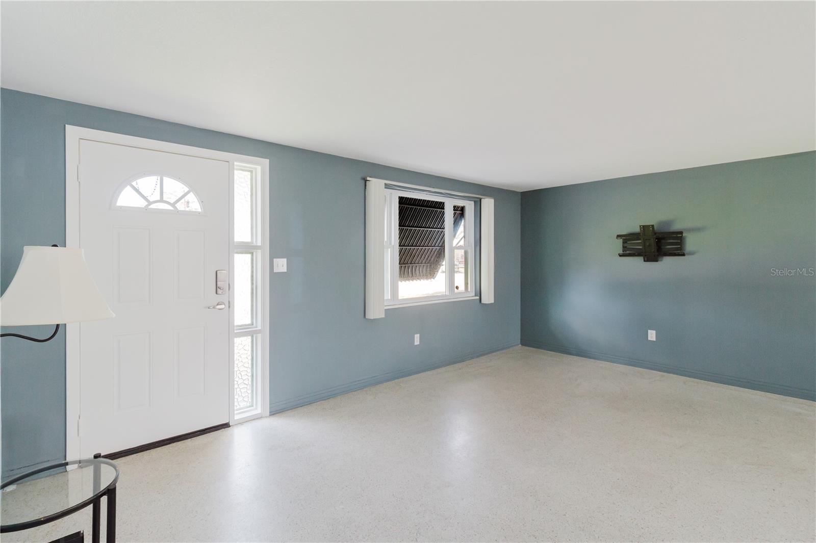 Image 4 of 35 For 1548 Landau Street