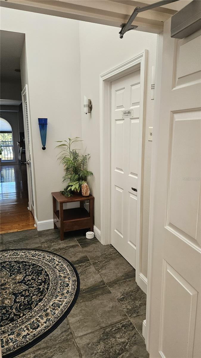 Image 15 of 30 For 3001 Azeele Street