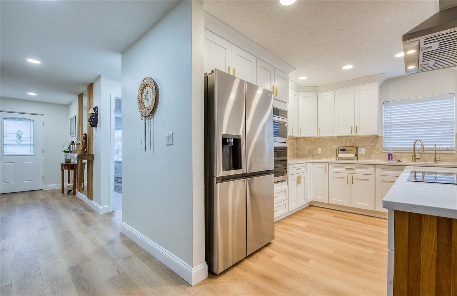 Image 16 of 52 For 625 Folsom Street S