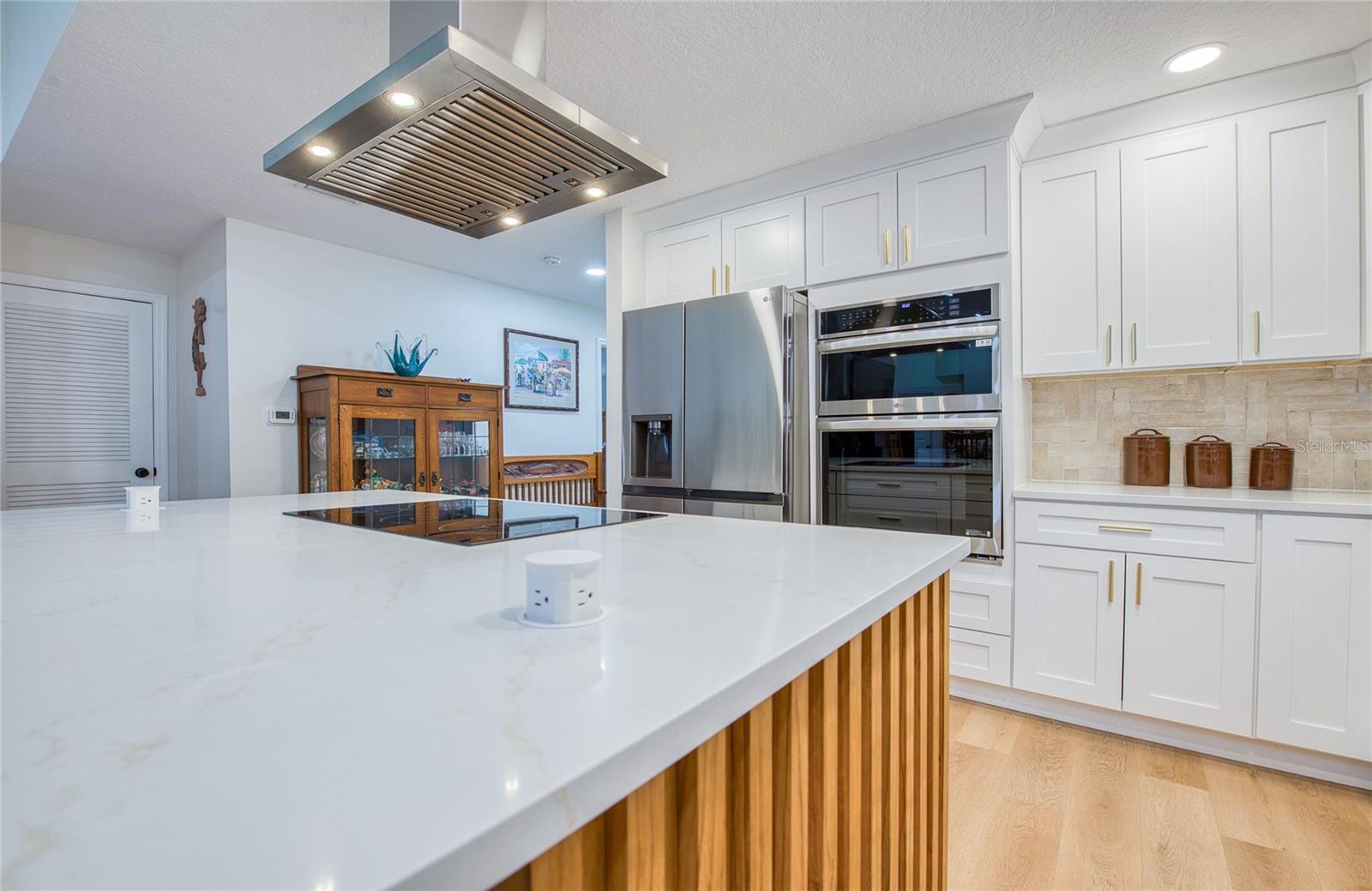 Image 20 of 52 For 625 Folsom Street S