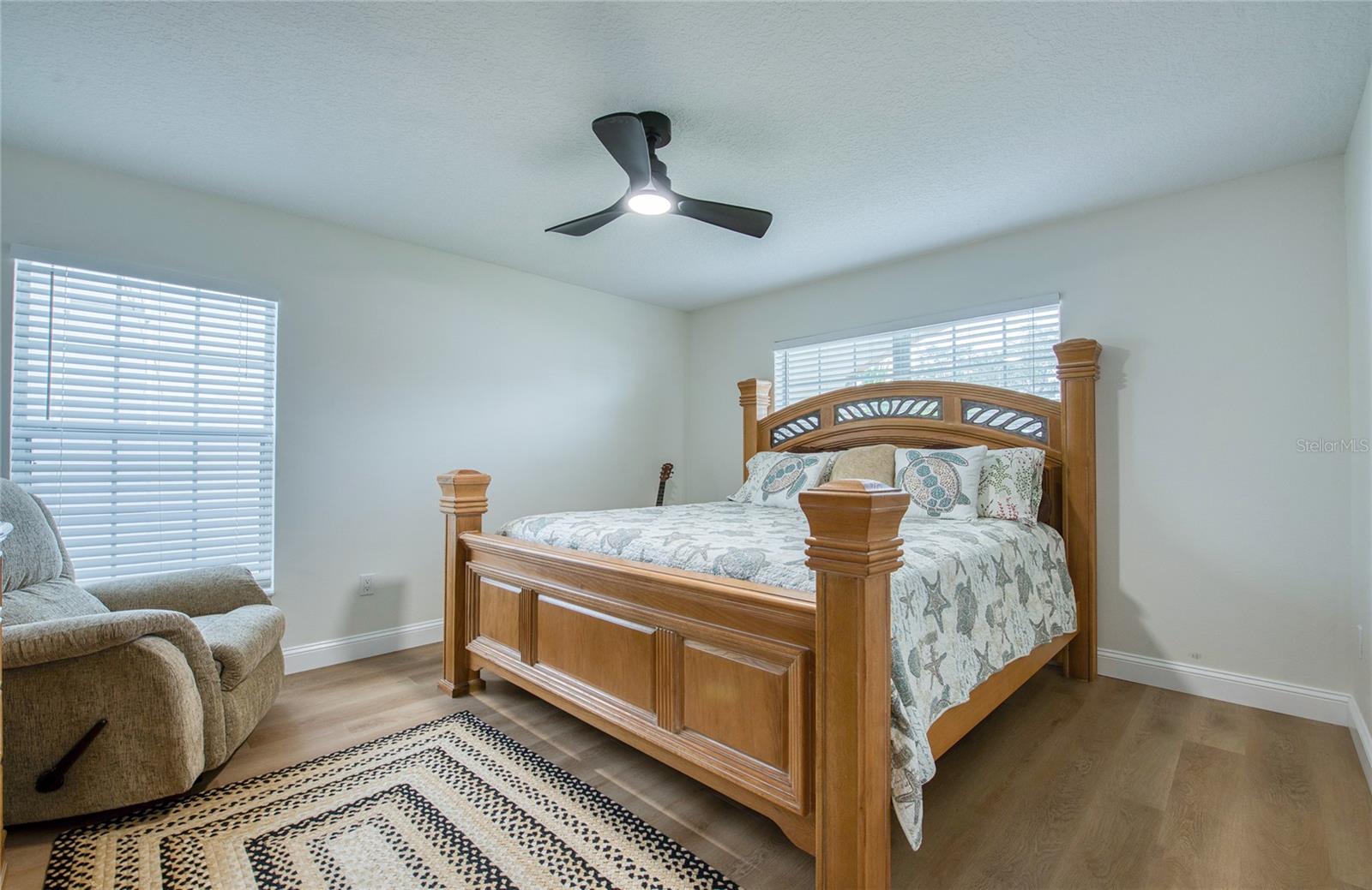 Image 32 of 52 For 625 Folsom Street S