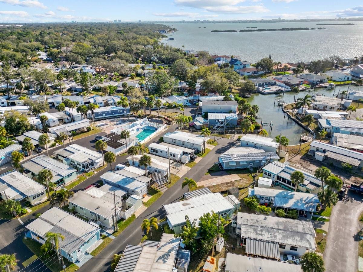 Listing photo id 5 for 4330 86th Lane N 56