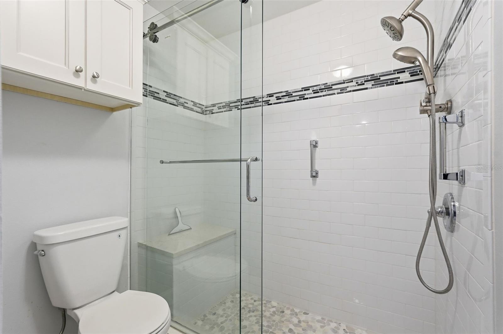 Image 16 of 38 For 1706 Belleair Forest Drive 234