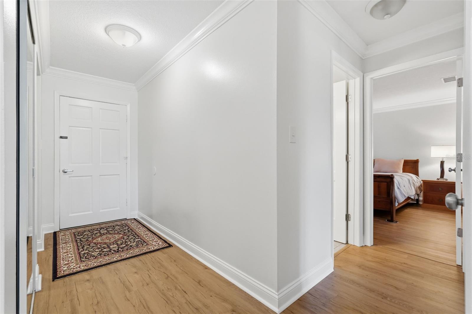 Image 23 of 38 For 1706 Belleair Forest Drive 234