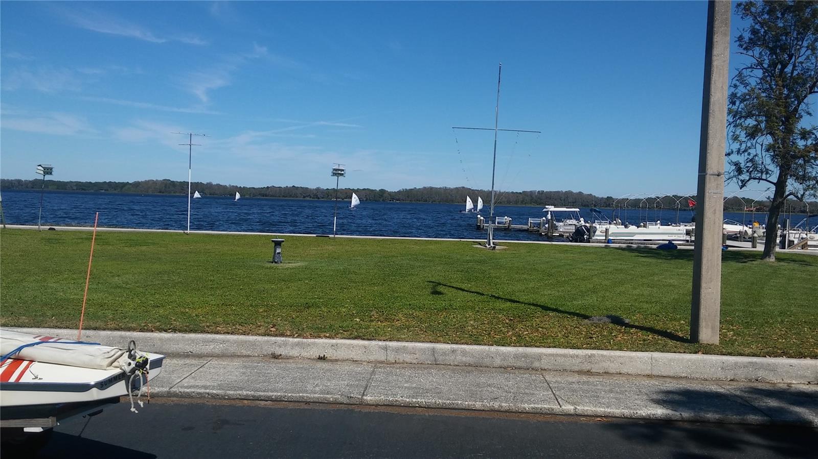 Image 3 of 17 For 216 Independence Avenue 15