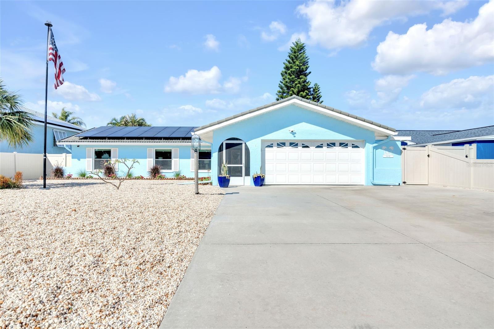 Details for 1015 Spindle Palm Way, APOLLO BEACH, FL 33572