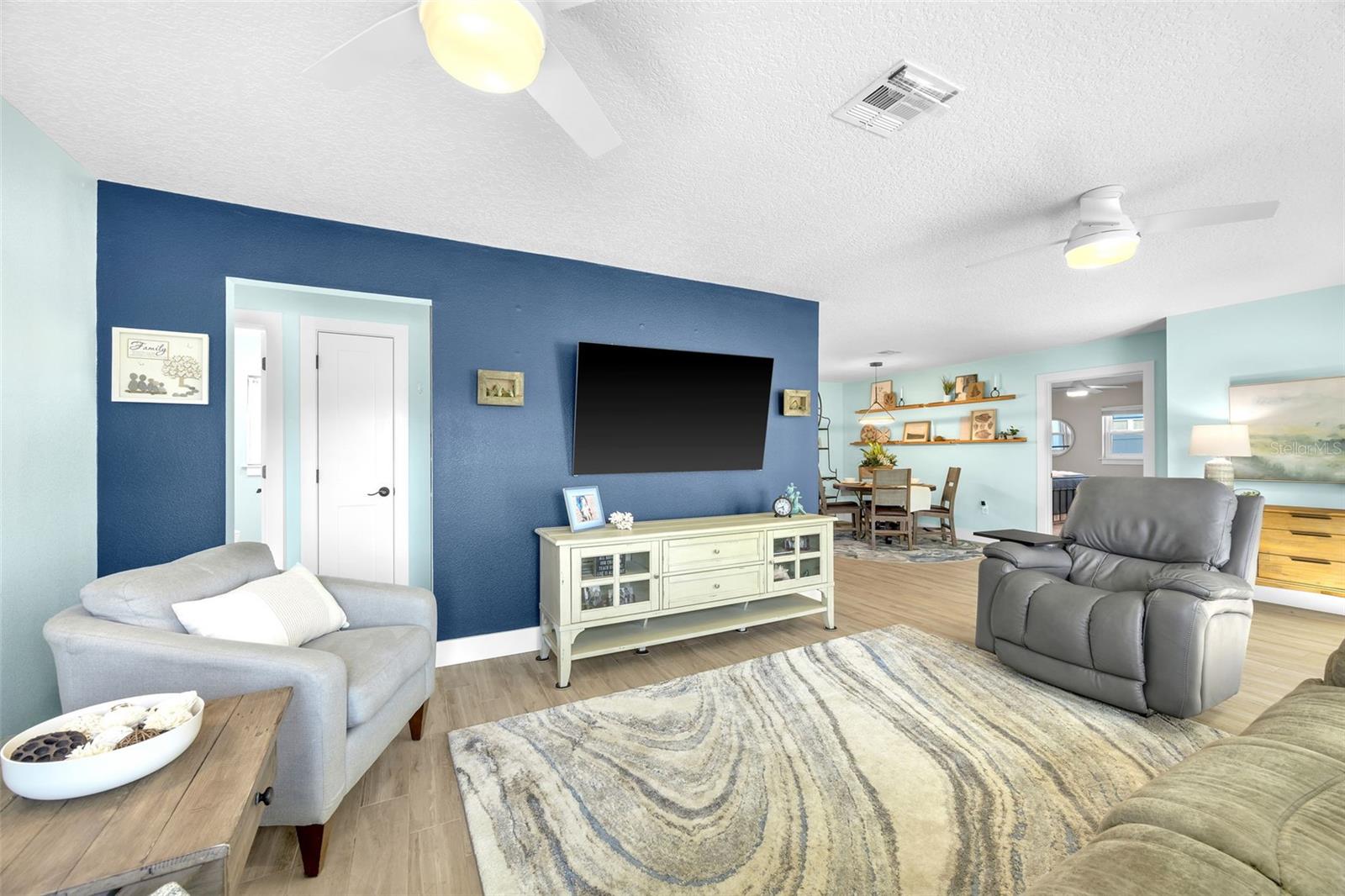 Image 15 of 78 For 1015 Spindle Palm Way