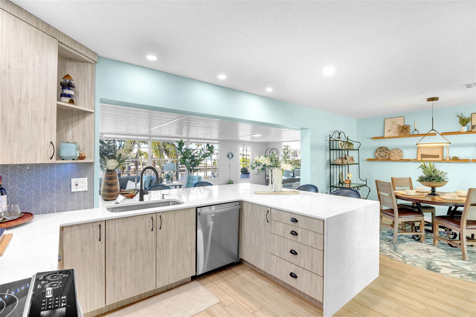 Image 26 of 78 For 1015 Spindle Palm Way