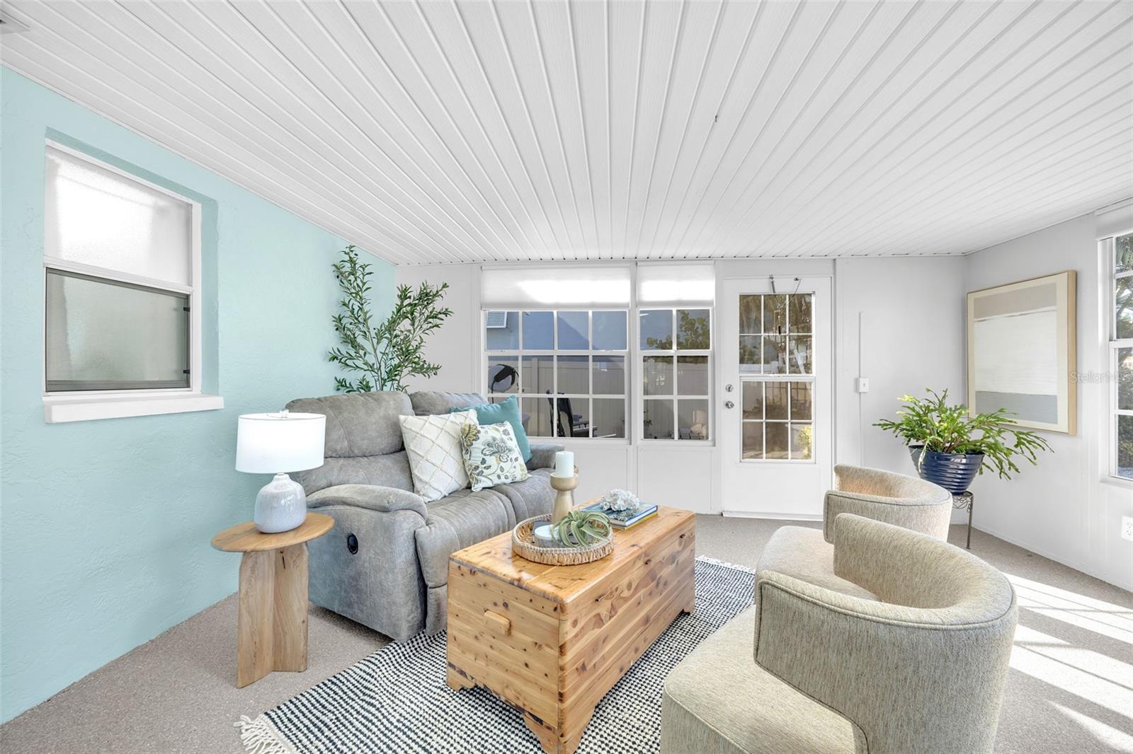 Image 48 of 78 For 1015 Spindle Palm Way