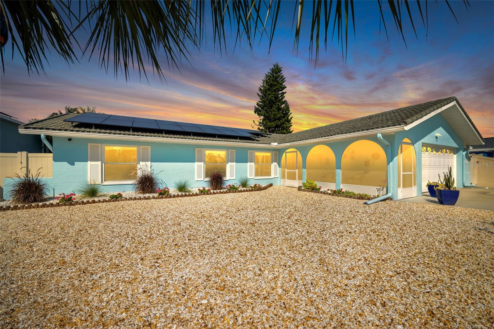 Image 6 of 78 For 1015 Spindle Palm Way