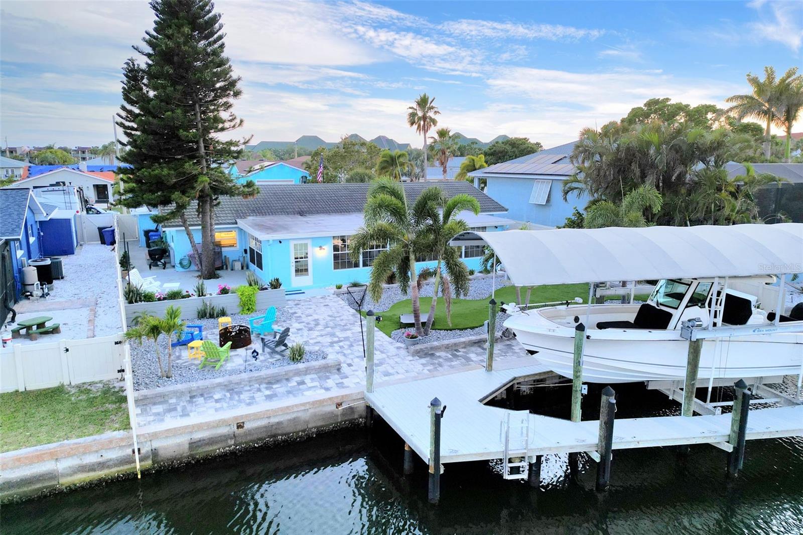 Image 76 of 78 For 1015 Spindle Palm Way