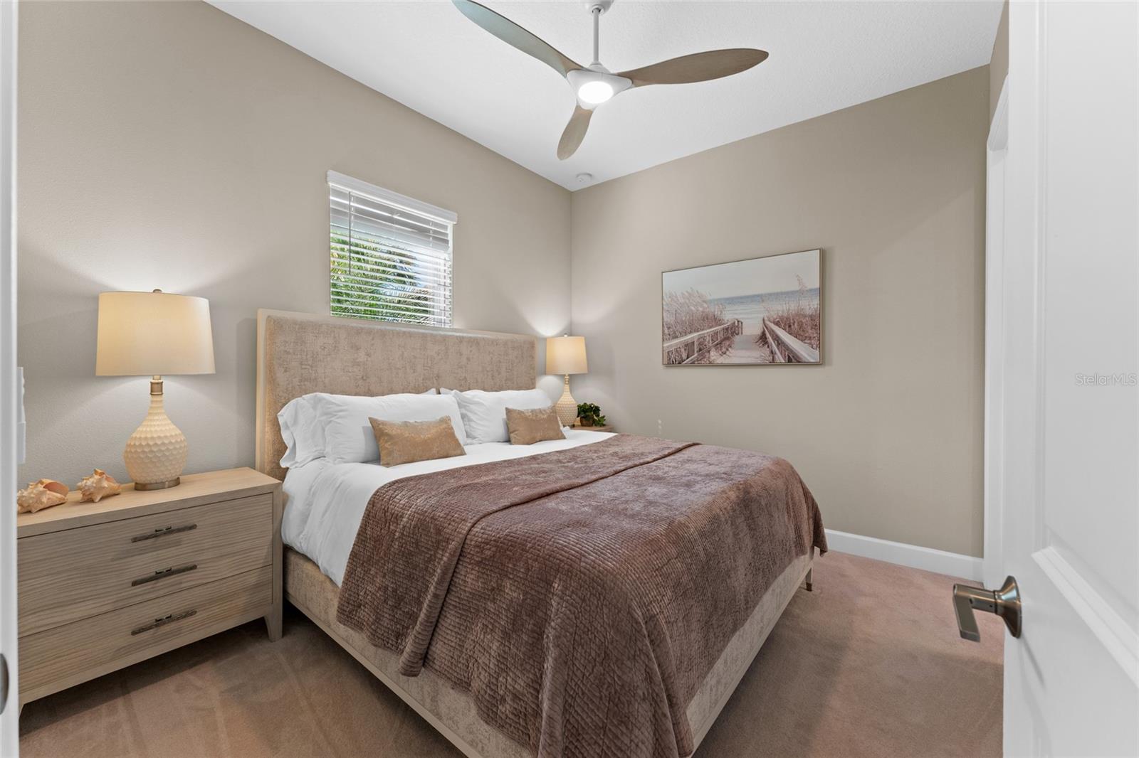 Image 12 of 64 For 4547 Crestpoint Way