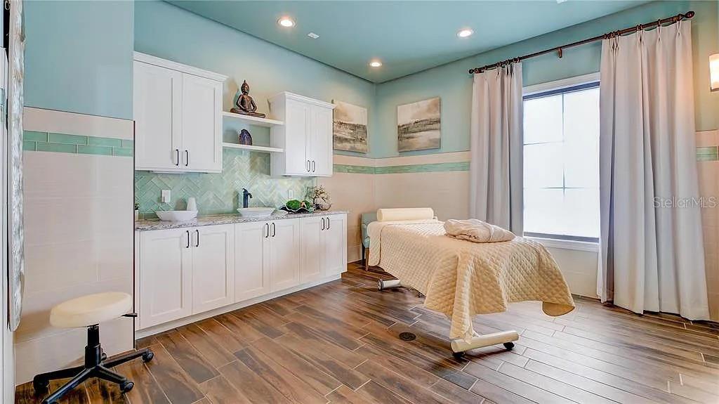 Image 52 of 64 For 4547 Crestpoint Way