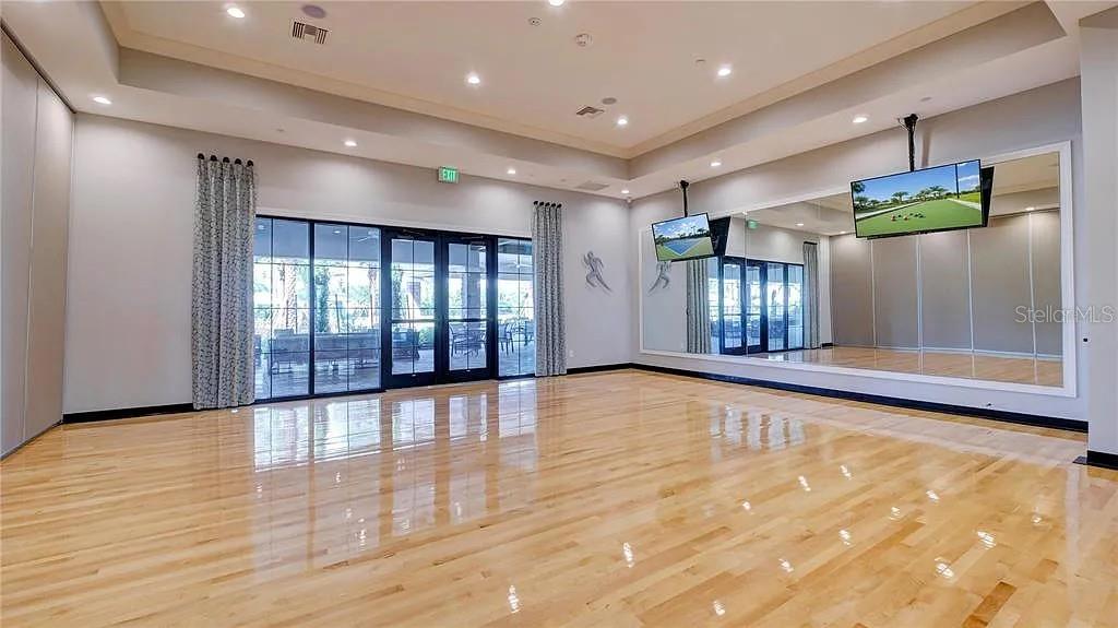 Image 58 of 64 For 4547 Crestpoint Way