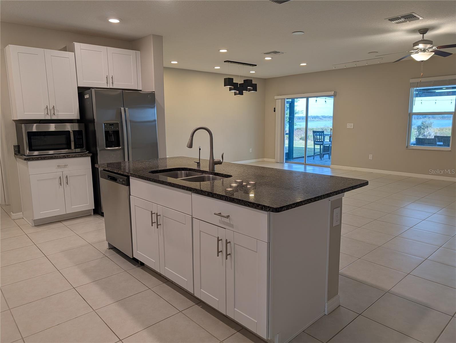 Image 12 of 74 For 31649 Sun Kettle Loop