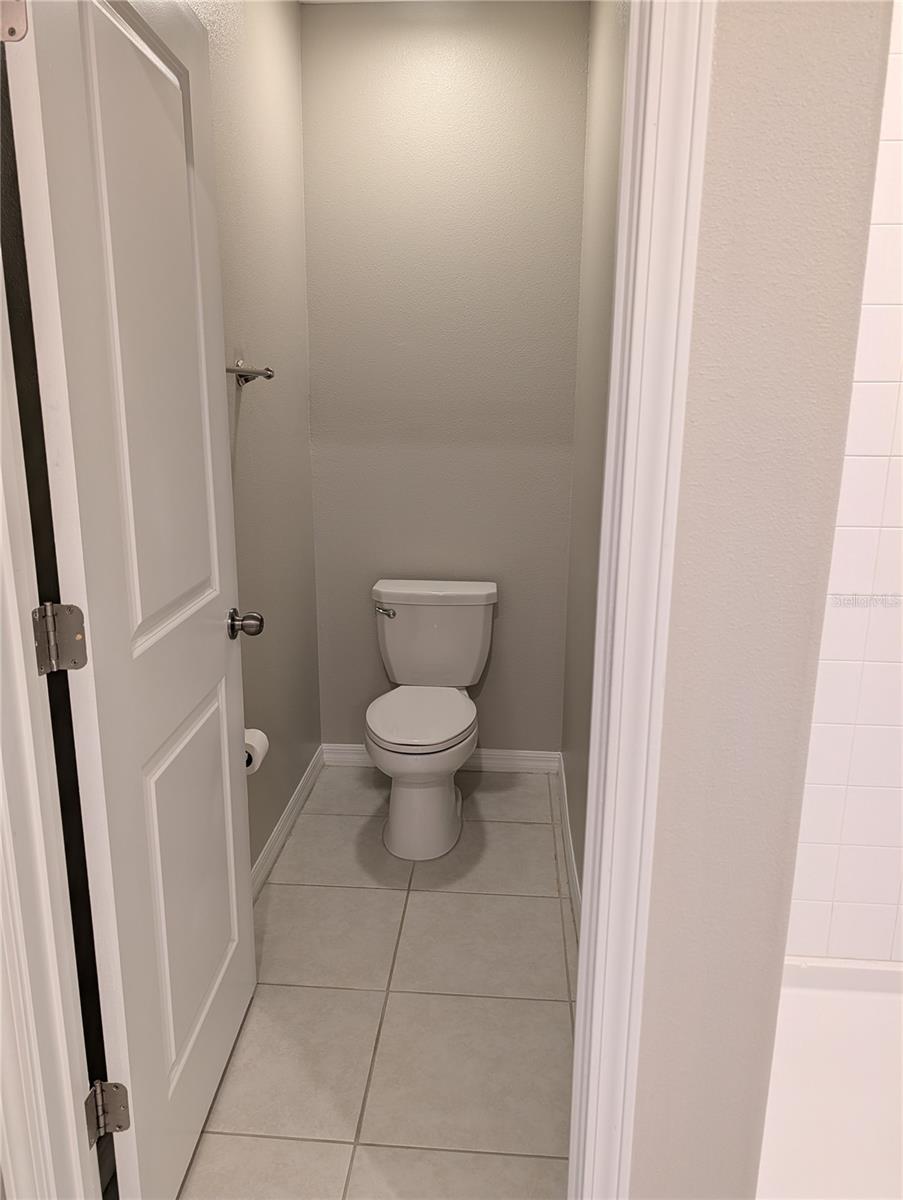 Image 41 of 74 For 31649 Sun Kettle Loop