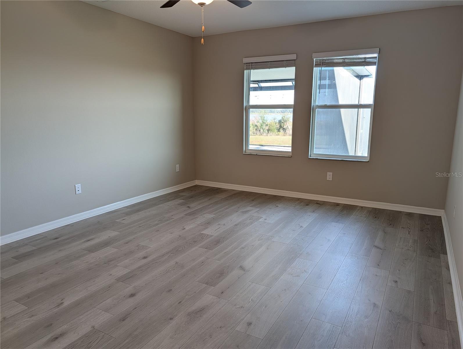 Image 50 of 74 For 31649 Sun Kettle Loop