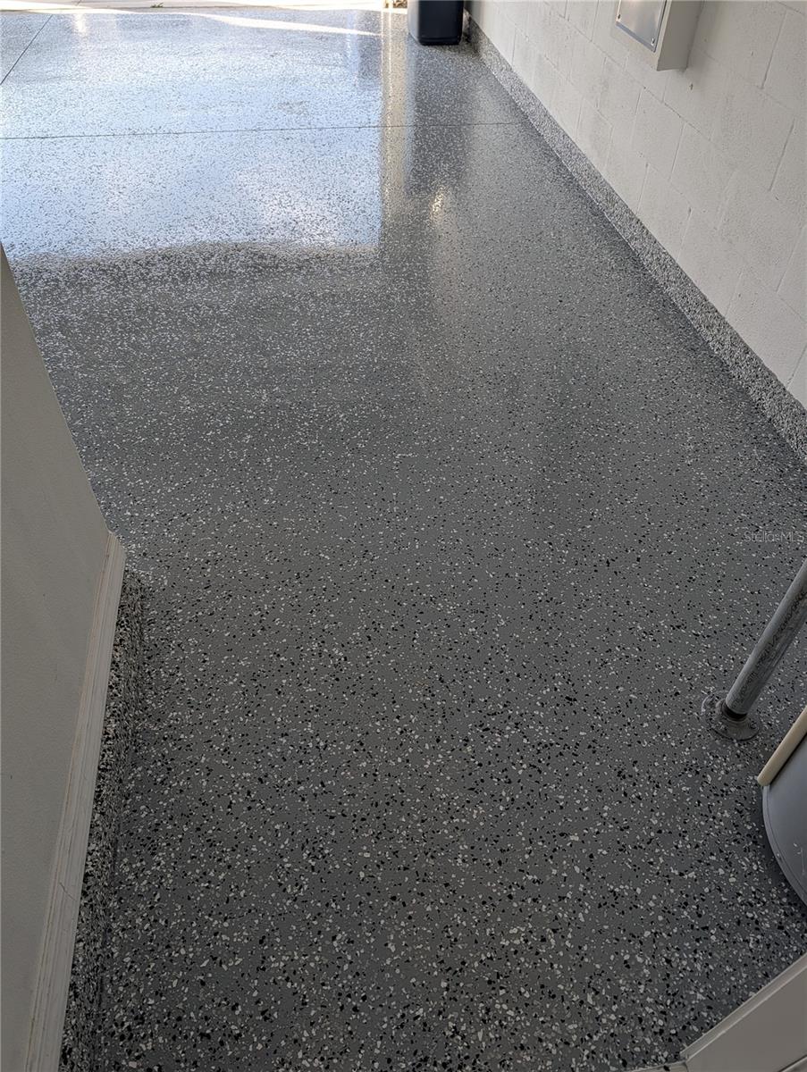 Image 67 of 74 For 31649 Sun Kettle Loop