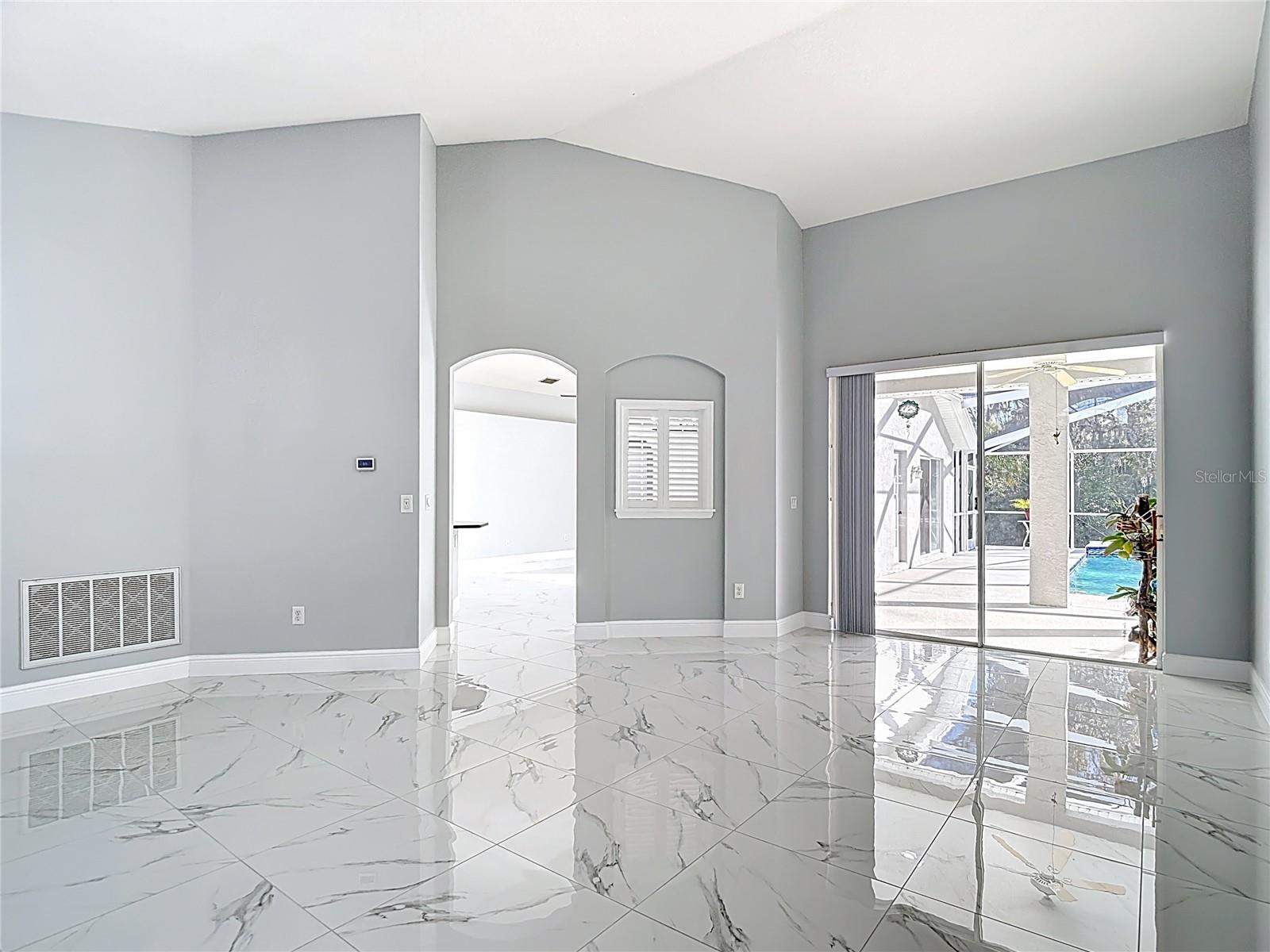 Image 10 of 81 For 9606 Greenbank Drive