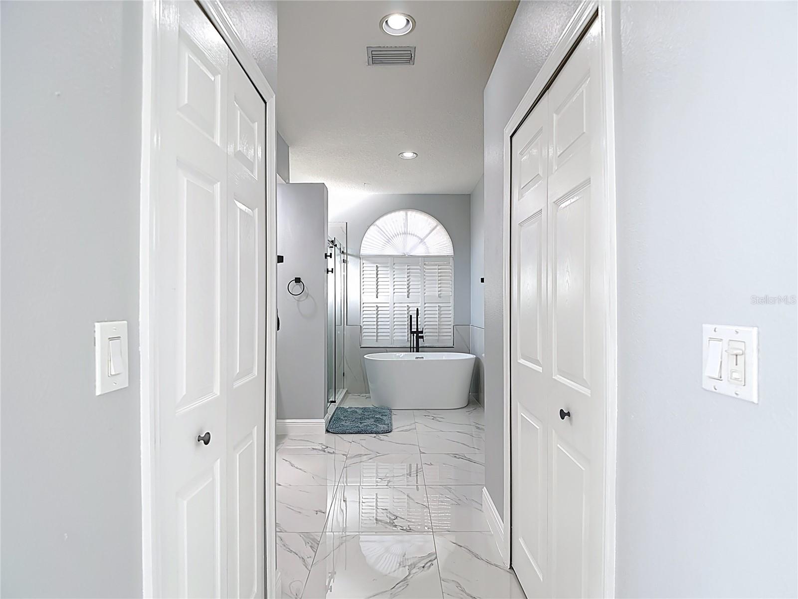 Image 37 of 81 For 9606 Greenbank Drive