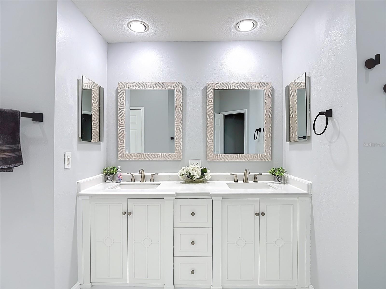 Image 41 of 81 For 9606 Greenbank Drive