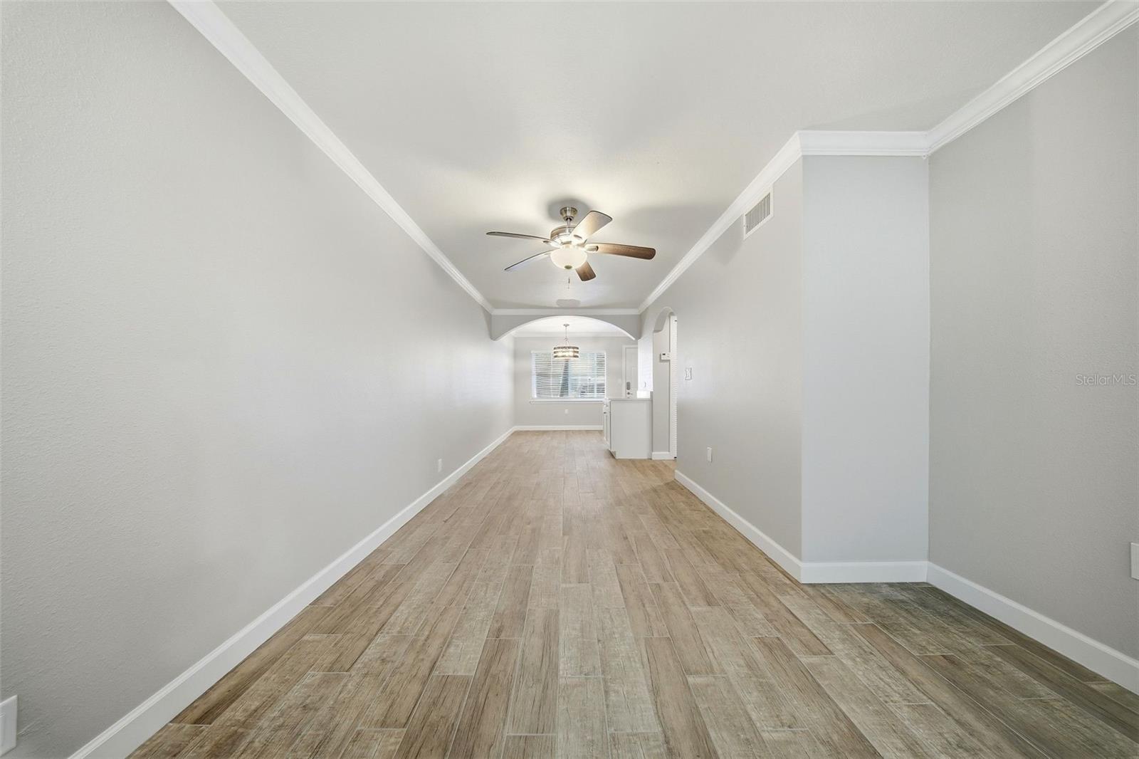 Image 13 of 37 For 19417 Gulf Boulevard A-108